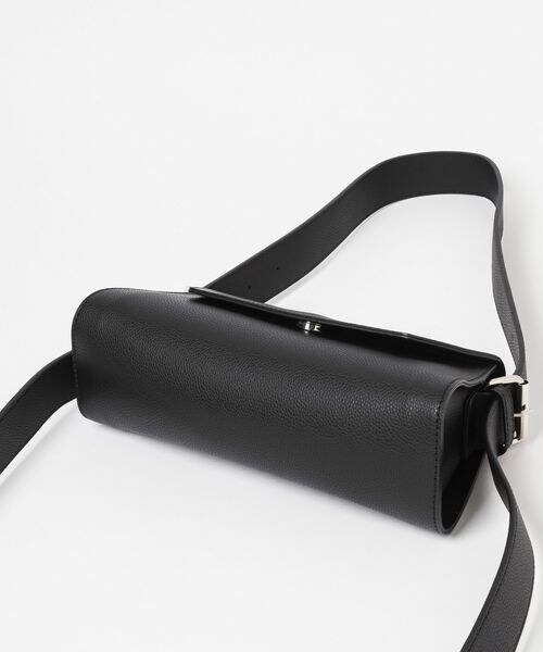 PAGEBOY（ページボーイ）の「コクーンフォルムBAG（バッグ・レディース・オフホワイト05/ブラック09/ブルー85・F）」の19枚目の写真