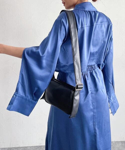 PAGEBOY（ページボーイ）の「シャツ×キャミワンピースSET（ワンピース/ドレス・レディース・ブラック09/ライムグリーン73/ブルー86・F）」の11枚目の写真