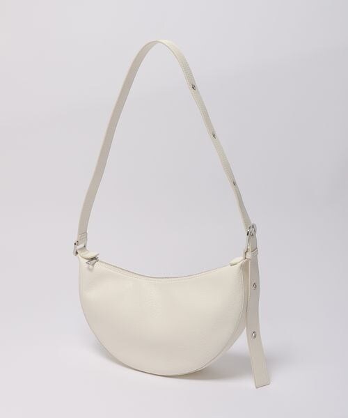 PAGEBOY（ページボーイ）の「ハーフムーンバック（バッグ・ブラック09/アイボリー52/ライム67・FREE）」の11枚目の写真