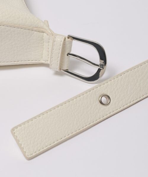 PAGEBOY（ページボーイ）の「ハーフムーンバック（バッグ・ブラック09/アイボリー52/ライム67・FREE）」の18枚目の写真