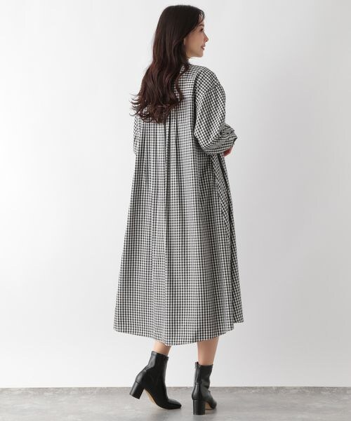 GLOBAL WORK(グローバルワーク)の「お手入れらくらくボリュームシャツワンピース(ワンピース/ドレス・レディース・ブラックストライプ09/ギンガム10/グリーンストライプ75/ブルーストライプ85・M/L)」の20枚目の写真
