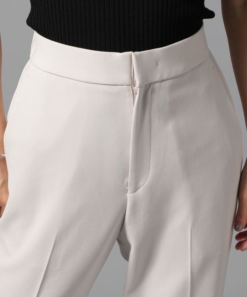 Chaos（カオス）の「ルアークスリットパンツ（パンツ・ブラック09/ライトピンク22・36/38）」の16枚目の写真