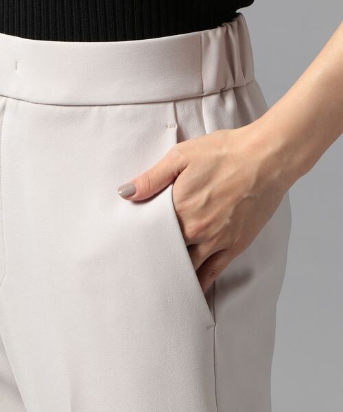 Chaos（カオス）の「ルアークスリットパンツ（パンツ・ブラック09/ライトピンク22・36/38）」の17枚目の写真