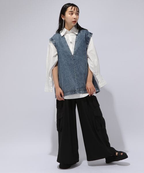 HARE(ハレ)の「2WAYサテンカーゴワイドパンツ(パンツ・レディース・ホワイト05/ブラック09・FREE)」の7枚目の写真