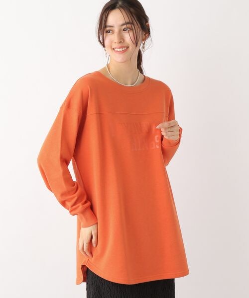 LEPSIM(レプシィム)の「チュニックロゴスウェット(トップス・ライトグレー12/チャコールグレー19/オレンジ45/ライトブルー82・FREE SIZE)」の3枚目の写真