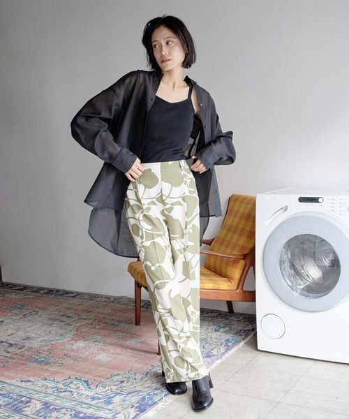 LOWRYS FARM（ローリーズファーム）の「シアーシャツロングスリーブ（トップス・アイボリー08/ブラック09/ガラ10/ピンク25/グリーン72・F）」の12枚目の写真