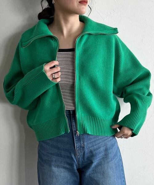 LOWRYS FARM（ローリーズファーム）の「ハイＺＩＰカーディガンロングスリーブ（トップス・アイボリー08/ブラック09/グリーン75・F）」の3枚目の写真