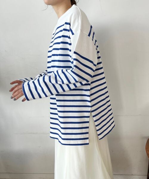 LOWRYS FARM（ローリーズファーム）の「パネルボーダーロングスリーブ（トップス・ブラック09/ピンク22/オレンジ45/ブルー85・FREE）」の13枚目の写真