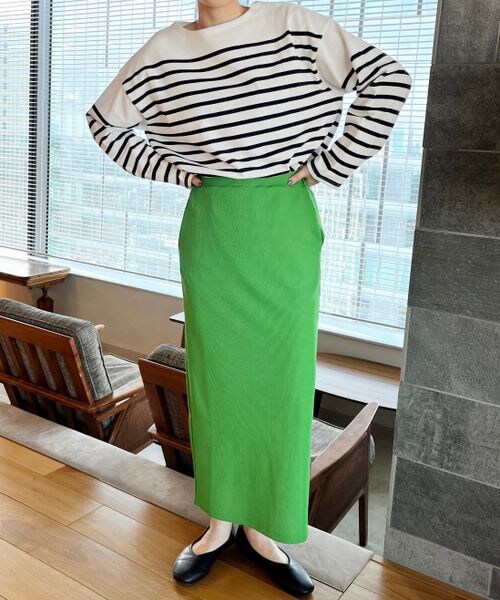 LOWRYS FARM（ローリーズファーム）の「パネルボーダーロングスリーブ（トップス・ブラック09/ピンク22/オレンジ45/ブルー85・FREE）」の6枚目の写真