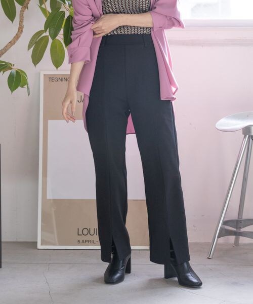 LOWRYS FARM(ローリーズファーム)の「スタイルUPスリットポンチパンツ(パンツ・アイボリー08/ブラック09/オレンジ45/グリーン72・M/L)」の5枚目の写真