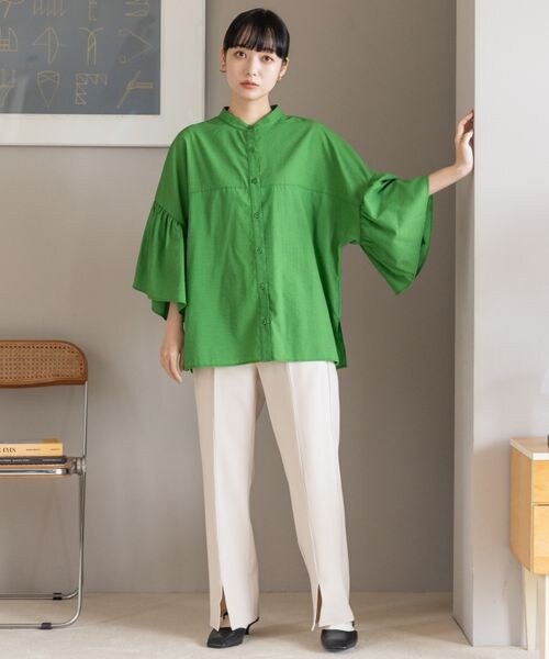 LOWRYS FARM(ローリーズファーム)の「スタイルUPスリットポンチパンツ(パンツ・アイボリー08/ブラック09/オレンジ45/グリーン72・M/L)」の3枚目の写真