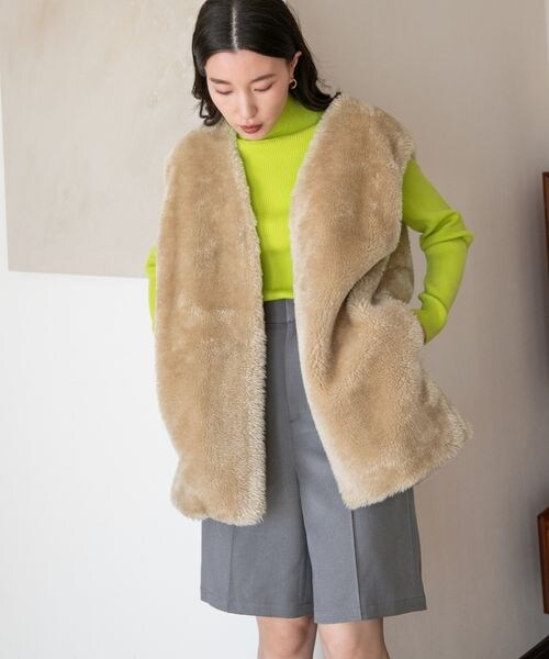 LOWRYS FARM(ローリーズファーム)の「ハイウエストピンタックショートパンツ(パンツ・アイボリー08/ブラック09/グレー18・F)」の12枚目の写真