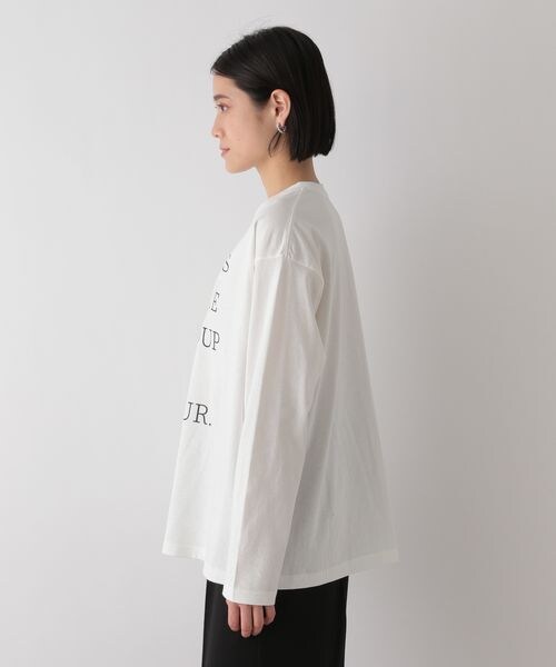 LOWRYS FARM(ローリーズファーム)の「カラーロゴプリントロングスリーブ(トップス・オフ05/オフ06/グレー12/ピンク22・F)」の12枚目の写真