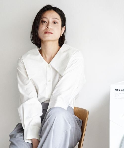 LOWRYS FARM(ローリーズファーム)の「BIGカラーブラウスロングスリーブ(トップス・オフ05/ストライプ10/ベージュ52・フリー)」の4枚目の写真