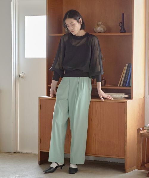 LOWRYS FARM(ローリーズファーム)の「スタイルUPハイウエストワイドパンツ(パンツ・レディース・アイボリー08/ブラック09/グレー15/グリーン72・WEB限定XS/S/M/L)」の21枚目の写真
