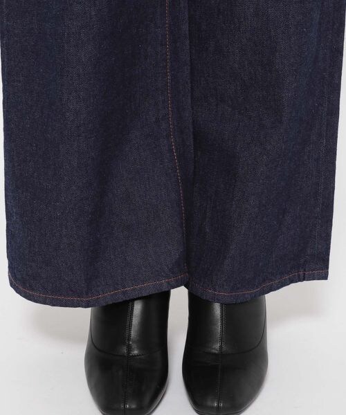 LOWRYS FARM（ローリーズファーム）の「ＣＯＮＥバギーデニムパンツ＊（パンツ・ブルー85/ネイビー88・M/L）」の18枚目の写真