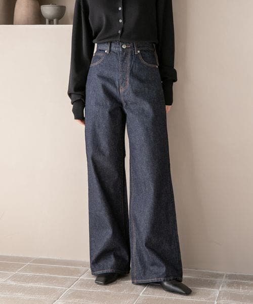 LOWRYS FARM（ローリーズファーム）の「ＣＯＮＥバギーデニムパンツ＊（パンツ・ブルー85/ネイビー88・M/L）」の2枚目の写真