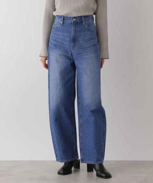 LOWRYS FARM(ローリーズファーム)の「CONEカーブデニムパンツ*(パンツ・ライトブルー10/ブルー85・M/L)」の12枚目の写真