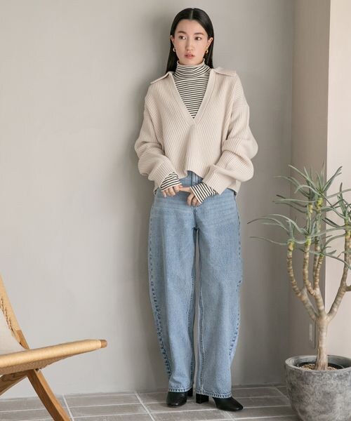 LOWRYS FARM(ローリーズファーム)の「CONEカーブデニムパンツ*(パンツ・ライトブルー10/ブルー85・M/L)」の3枚目の写真