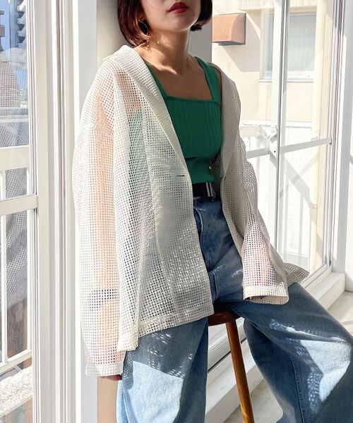 PAGEBOY（ページボーイ）の「デザインリブニットタンク（トップス・オフホワイト05/ブラック09/チャコールグレー15/コーラル32/【NEW】ハニー63/ターコイズ79・FREE）」の21枚目の写真