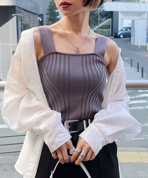 PAGEBOY（ページボーイ）の「デザインリブニットタンク（トップス・オフホワイト05/ブラック09/チャコールグレー15/コーラル32/【NEW】ハニー63/ターコイズ79・FREE）」の11枚目の写真