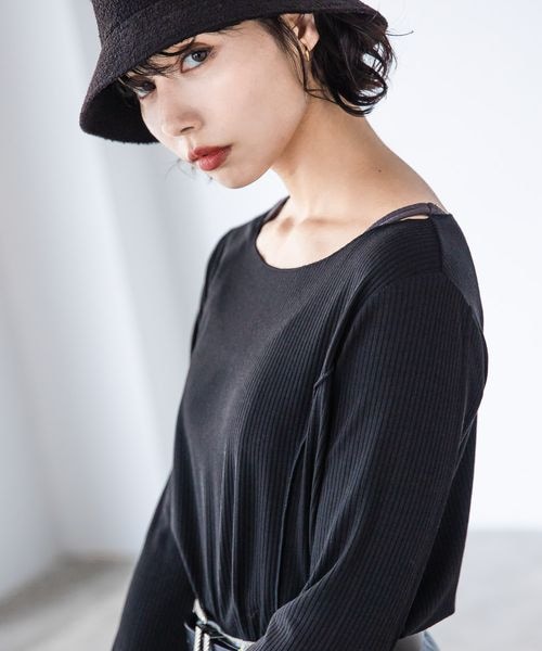 PAGEBOY（ページボーイ）の「ボートネックテレコプルオーバー（トップス・オフホワイト05/ブラック09/ブルー86・F）」の14枚目の写真