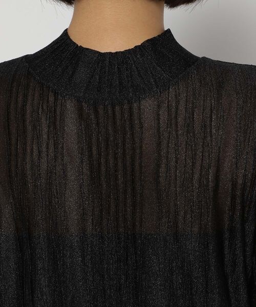 PAGEBOY（ページボーイ）の「ラメシアープリーツプルオーバー（トップス・オフホワイト05/ブラック09/ラベンダー92・F）」の16枚目の写真