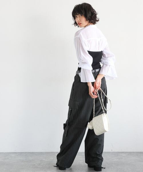 PAGEBOY（ページボーイ）の「リブコルセットビスチェ（トップス・オフホワイト05/ブラック09/グレー15・F）」の11枚目の写真