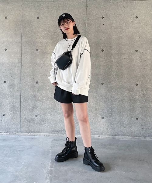 PAGEBOY（ページボーイ）の「カラーステッチBIGスウェット（トップス・オフホワイト05/チャコール18/オートミール50/ラベンダー92・F）」の6枚目の写真