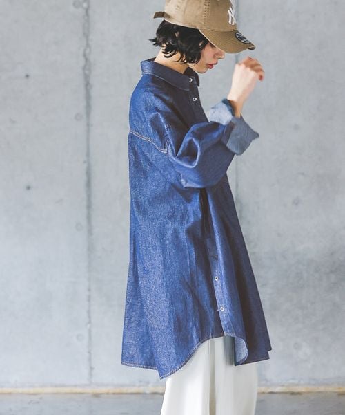 PAGEBOY（ページボーイ）の「デニムスナップルーズシャツ（トップス・ブラックケミカル08/ブルー82/インディゴ87・F）」の19枚目の写真