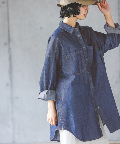 PAGEBOY（ページボーイ）の「デニムスナップルーズシャツ（トップス・ブラックケミカル08/ブルー82/インディゴ87・F）」の16枚目の写真