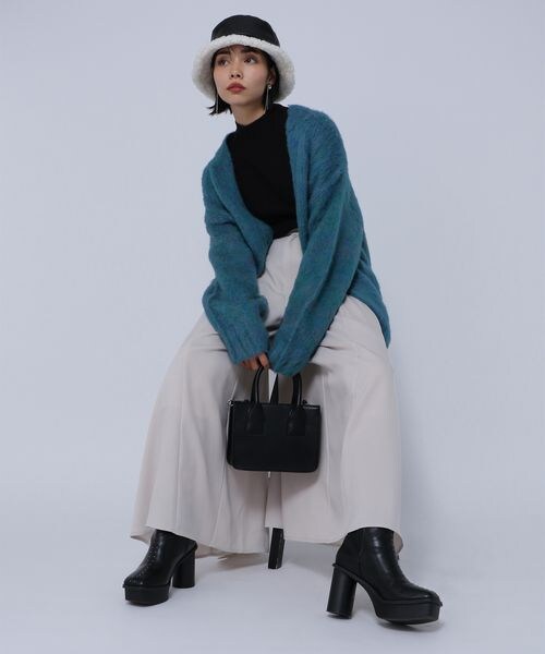 PAGEBOY（ページボーイ）の「スーパーワイドスラックス（パンツ・ブラック09/グレージュ12・F）」の2枚目の写真