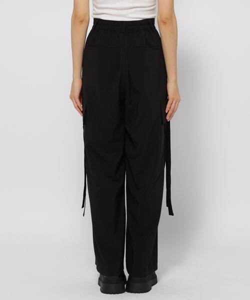PAGEBOY(ページボーイ)の「クリアカーゴスラックス(パンツ・オフホワイト05/ブラック09/カーキ78・F)」の20枚目の写真
