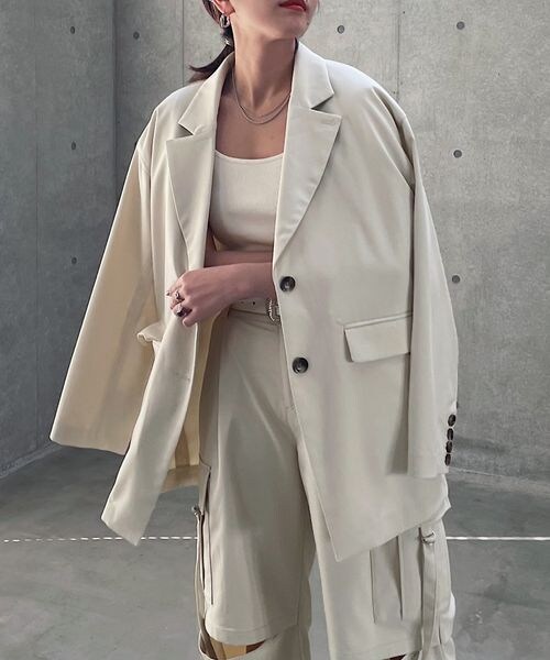 PAGEBOY（ページボーイ）の「ボクシージャケット（ジャケット/アウター・レディース・ピンストライプ08/ブラック09/グレージュ12・F）」の17枚目の写真