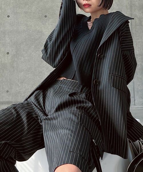 PAGEBOY（ページボーイ）の「ボクシージャケット（ジャケット/アウター・レディース・ピンストライプ08/ブラック09/グレージュ12・F）」の5枚目の写真