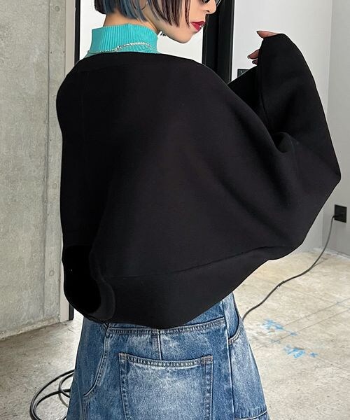 PAGEBOY（ページボーイ）の「マルチWAYボレロカーディガン（トップス・オフホワイト05/ゼブラ08/ブラック09/ラベンダー92・F）」の8枚目の写真