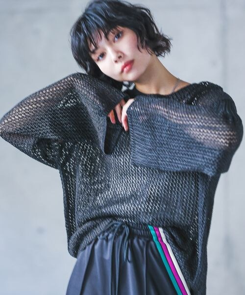 PAGEBOY（ページボーイ）の「レーシーメッシュニットプルオーバー（トップス・オフホワイト05/ブラック09/ミント81・F）」の7枚目の写真