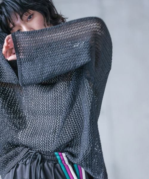 PAGEBOY（ページボーイ）の「レーシーメッシュニットプルオーバー（トップス・オフホワイト05/ブラック09/ミント81・F）」の8枚目の写真