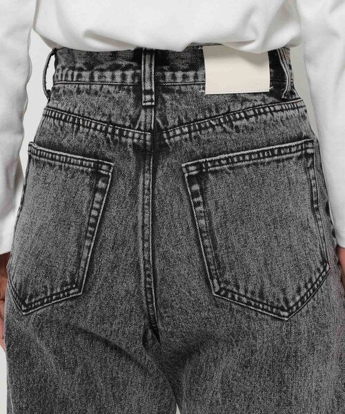 PAGEBOY（ページボーイ）の「フルワイドダメージデニム（パンツ・ブラックケミカル08/サックス82・25inch/26inch）」の19枚目の写真