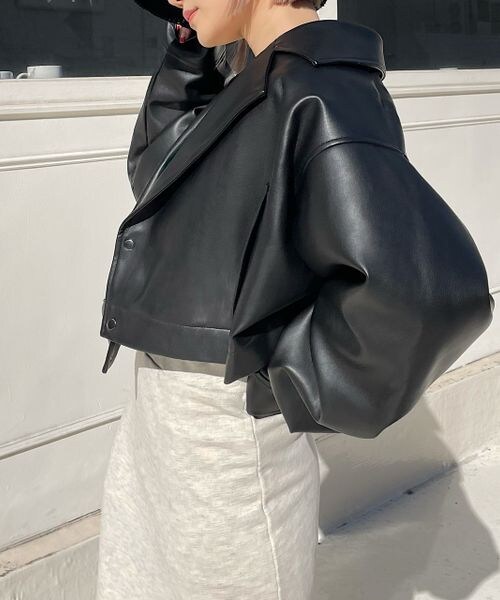 PAGEBOY（ページボーイ）の「エコレザーショートライダース（ジャケット/アウター・レディース・ブラック09・F）」の5枚目の写真