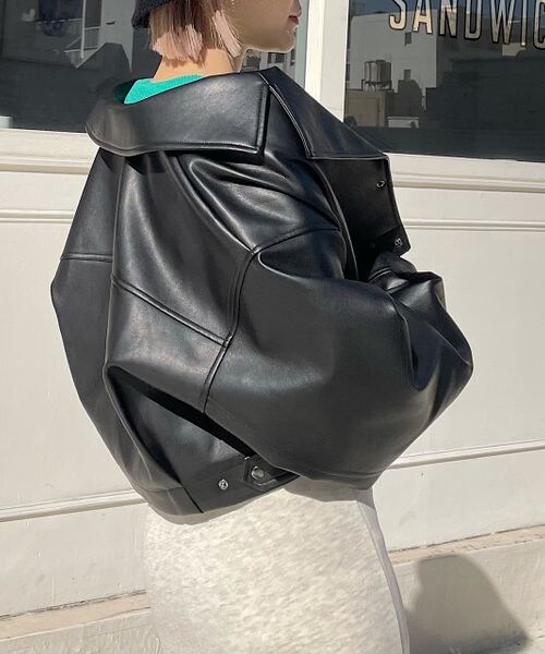 PAGEBOY（ページボーイ）の「エコレザーショートライダース（ジャケット/アウター・レディース・ブラック09・F）」の2枚目の写真