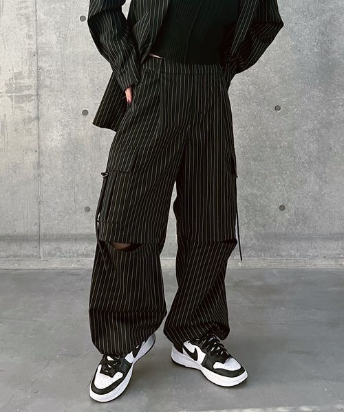PAGEBOY（ページボーイ）の「ローライズカーゴパンツ（パンツ・レディース・ピンストライプ08/ブラック09/グレージュ12・F）」の5枚目の写真