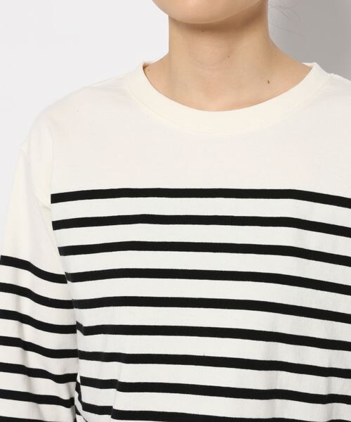 PAGEBOY（ページボーイ）の「パネルボーダーショートロンT（トップス・レディース・ブラック09/ピンク25/ラベンダー92・F）」の19枚目の写真