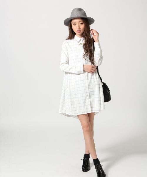 HARE(ハレ)の「チェックフレアシャツワンピース(ワンピース/ドレス・レディース・オフホワイト/ブラック/グレー・FREE)」の13枚目の写真