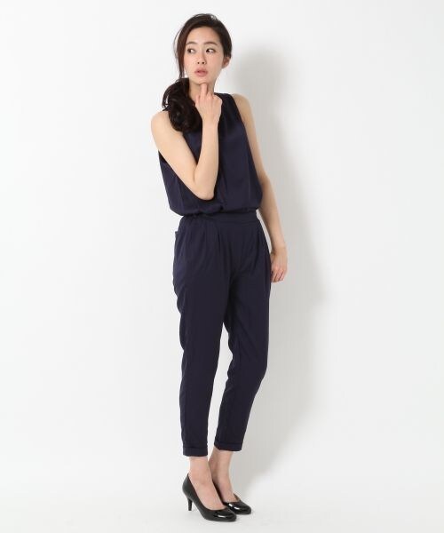 BLISS POINT Womens（ブリスポイント ウイメンズ）の「ノースリーブタックオールインワンピース（ワンピース/ドレス・レディース・ホワイト/グリーン/ネイビー・Ｍ/Ｌ）」の3枚目の写真