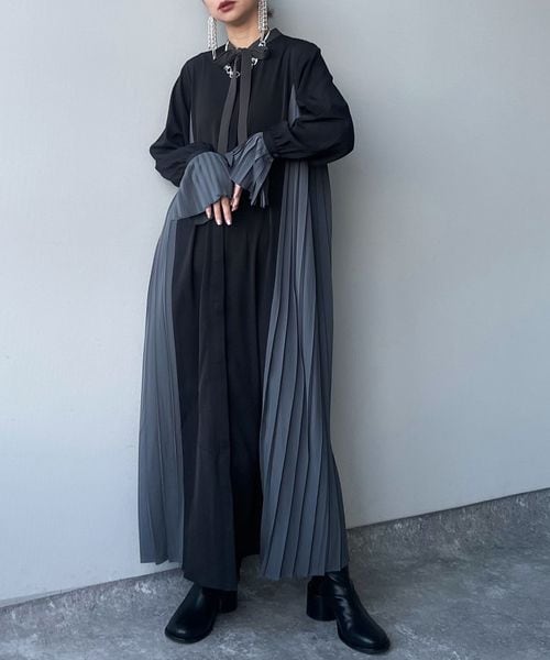 HARE（ハレ）の「2WAYサイドプリーツスリットワンピース