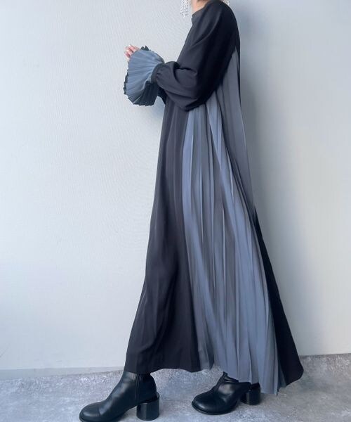 HARE（ハレ）の「2WAYサイドプリーツスリットワンピース