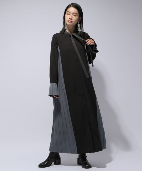 HARE（ハレ）の「2WAYサイドプリーツスリットワンピース