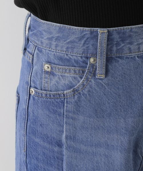 LOWRYS FARM（ローリーズファーム）の「ＣＯＮＥストレートデニムパンツ（パンツ・レディース・リメイク10/ブルー85/ネイビー88・M/L）」の13枚目の写真