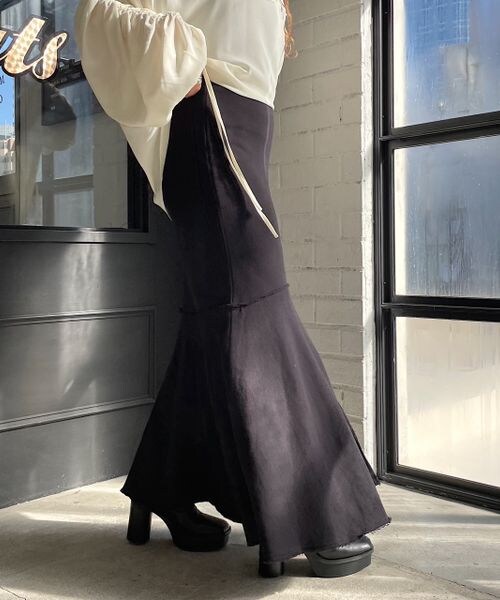 PAGEBOY（ページボーイ）の「スエットマーメイドスカート（スカート・レディース・ブラック09/オートミール50/ミント81・F）」の5枚目の写真